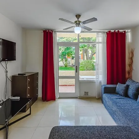 Complex Cortijo, Americas, Pool, Parking La45 公寓