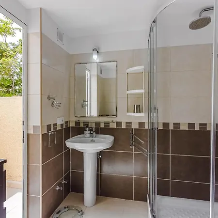 Complex Cortijo, Americas, Pool, Parking La45