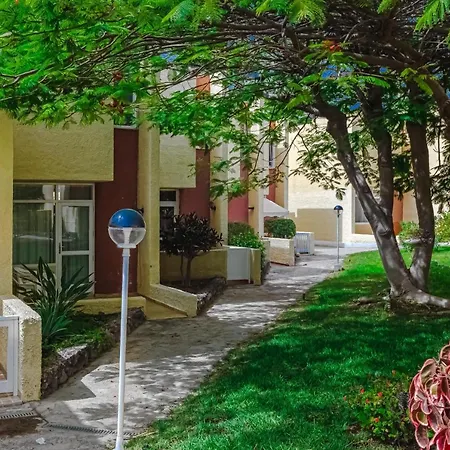 Complex Cortijo, Americas, Pool, Parking La45 דירה *